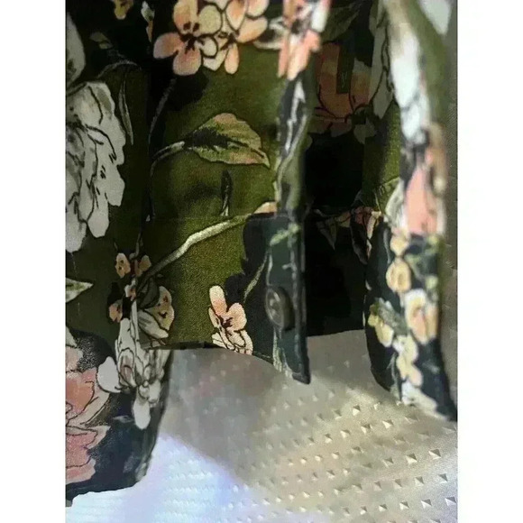 Floral Tunic Top - Picture 6 of 11